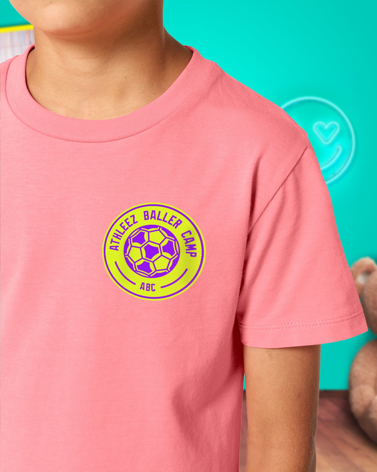 NATURAL BORN BALLER - Kids T-Shirt