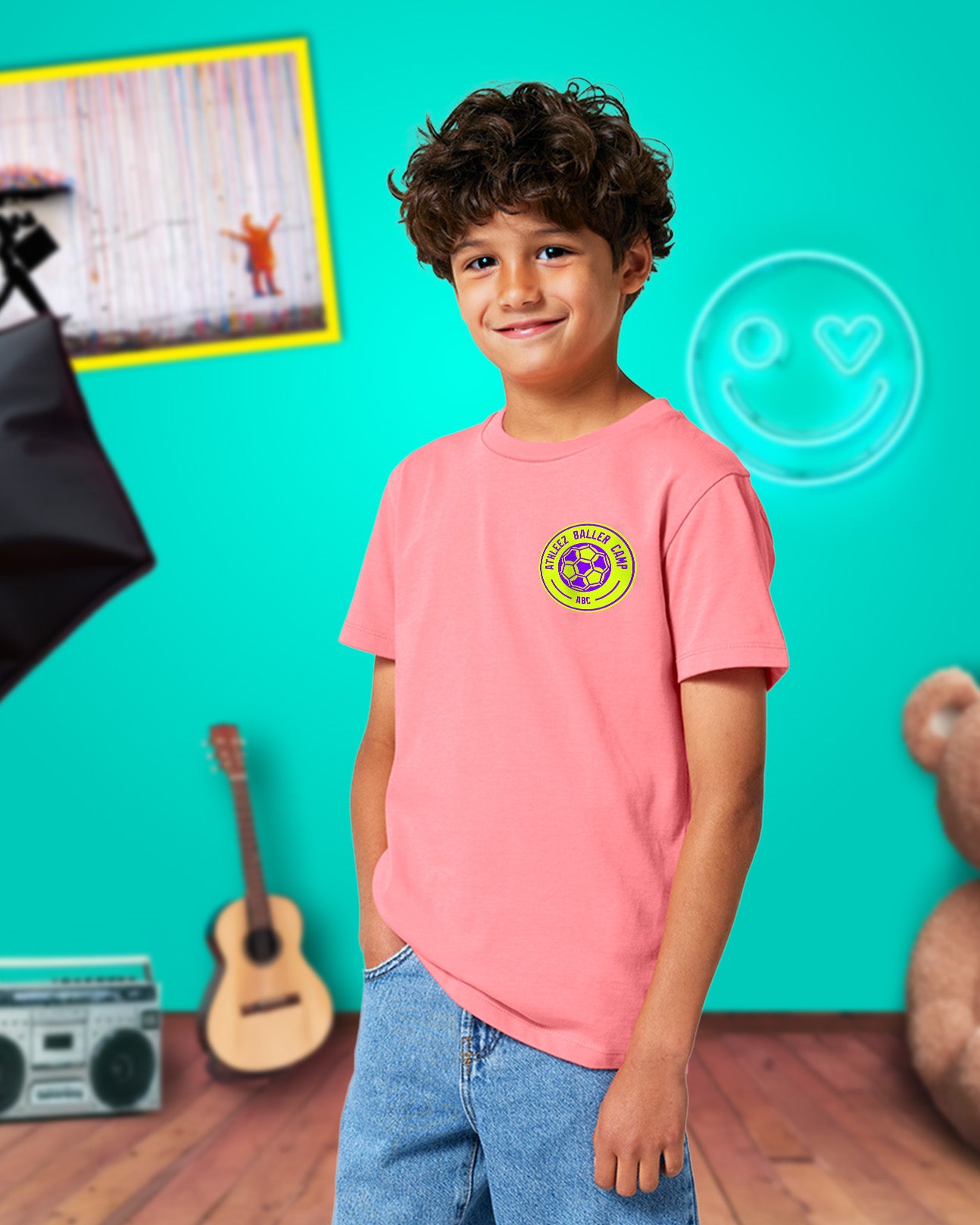 NATURAL BORN BALLER - Kids T-Shirt