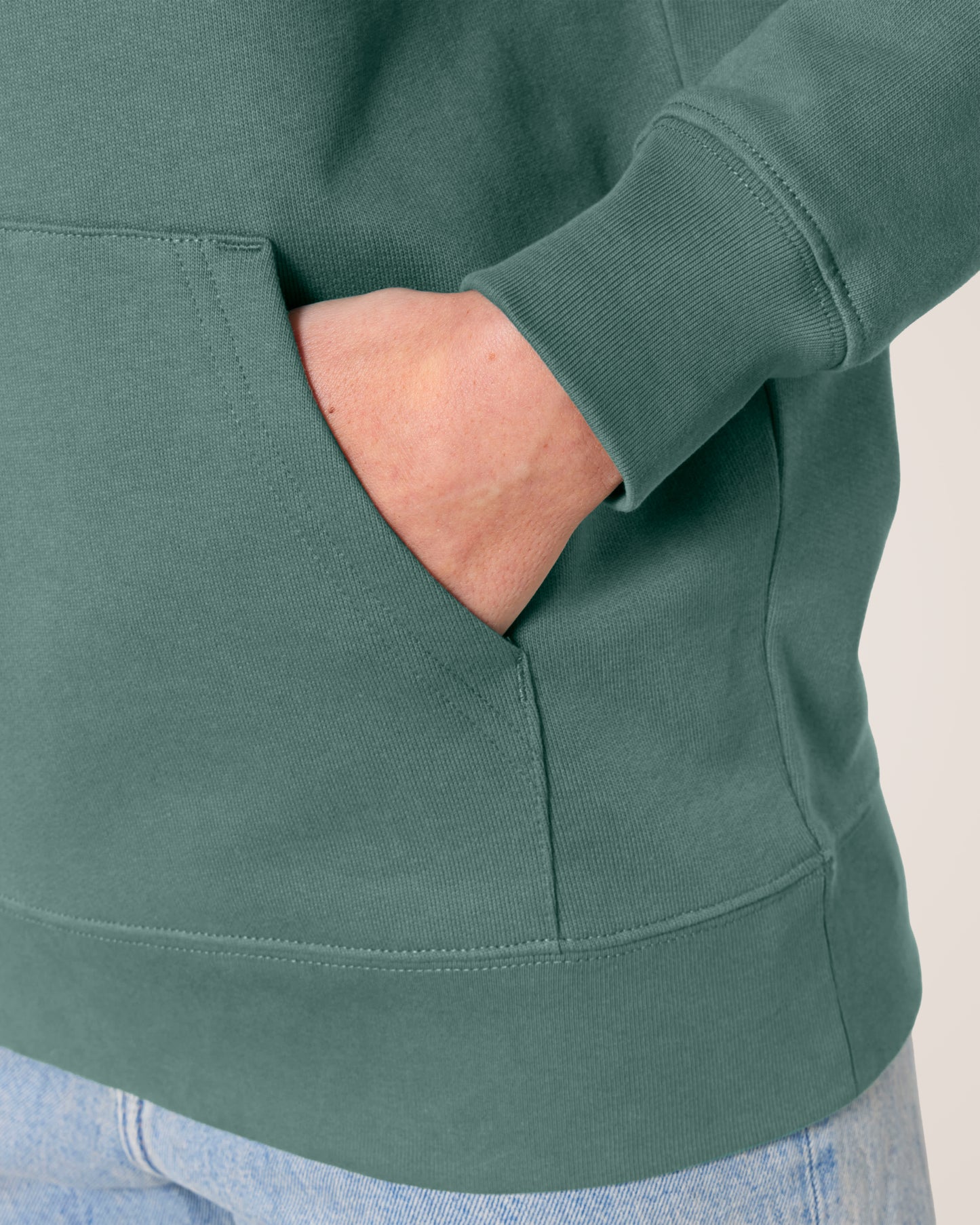 ESSENTIAL - Hoodie