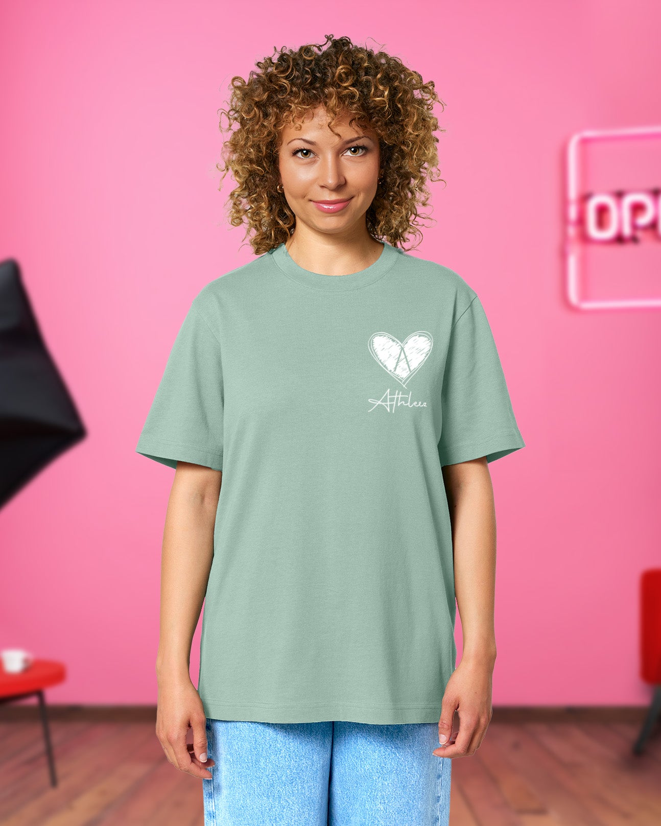 BE LOVED - Heavy Oversized T-Shirt