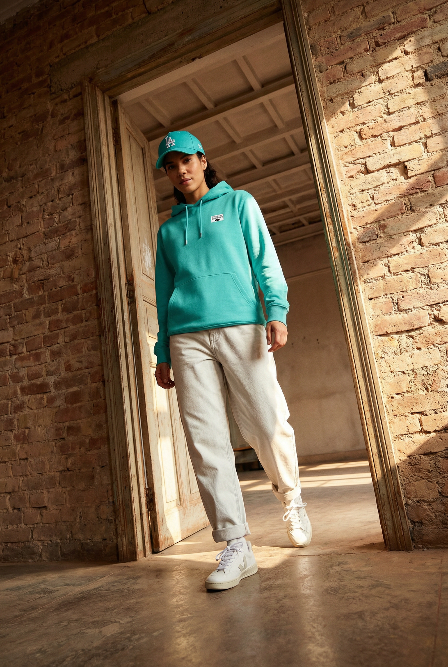 COLOR RUSH - REGULAR FIT HOODIE AUS BIO-BAUMWOLLE