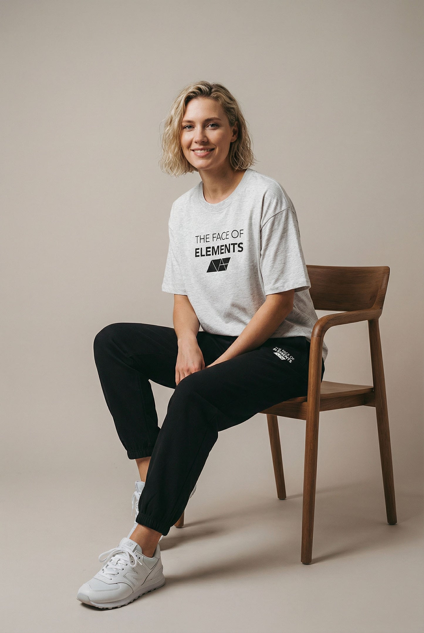 ESSENTIAL - RELAXED FIT SWEATPANT AUS BIO-BAUMWOLLE