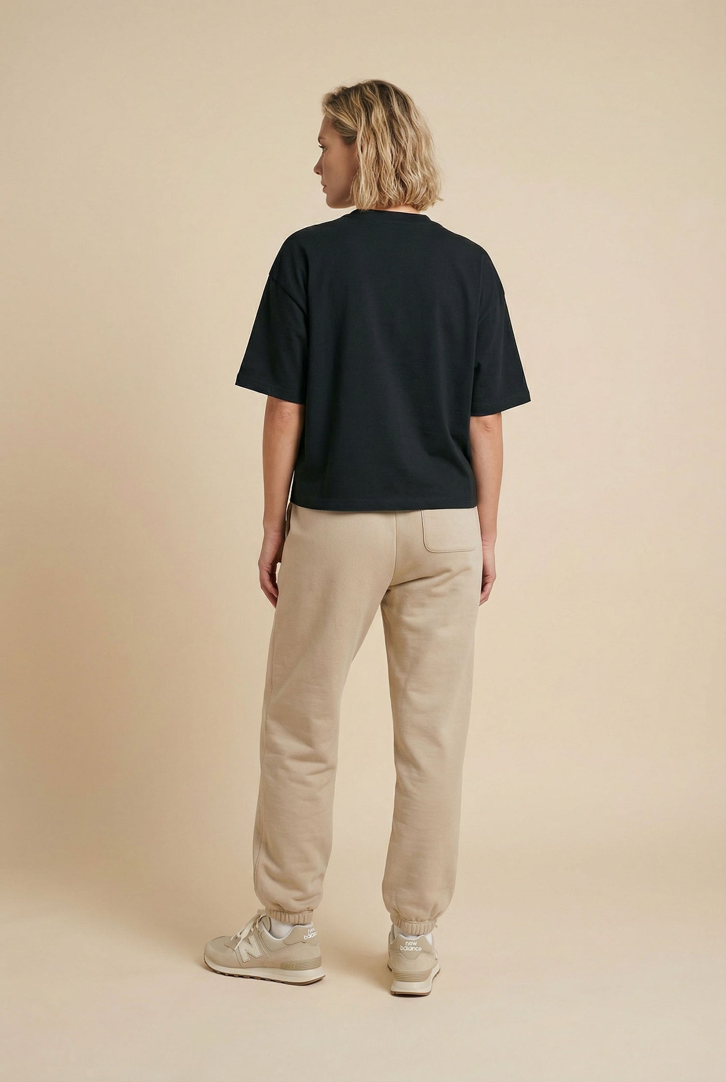 ESSENTIAL - RELAXED FIT SWEATPANT AUS BIO-BAUMWOLLE