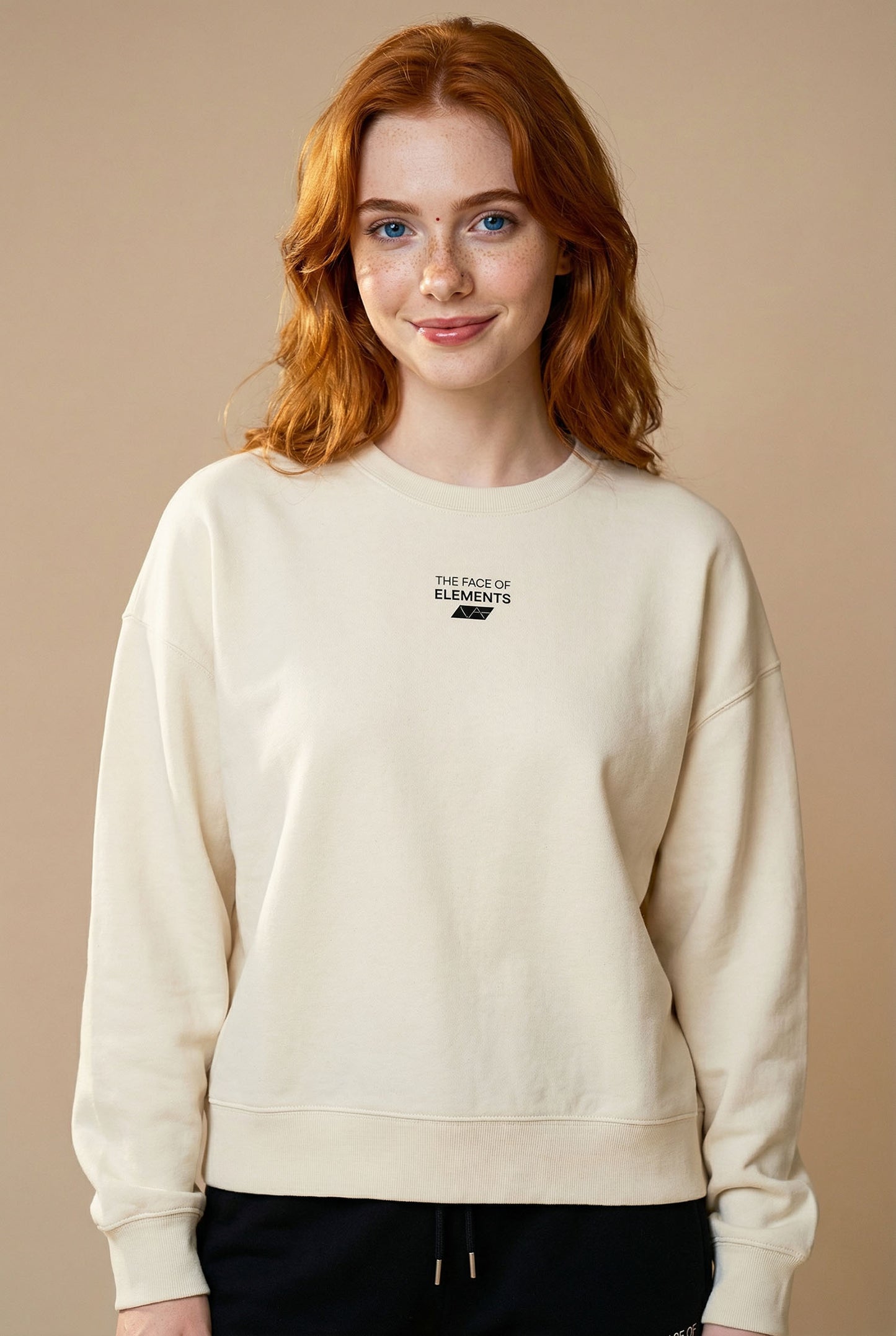 ESSENTIAL - RELAXED BOXY FIT SWEATSHIRT AUS BIO-BAUMWOLLE