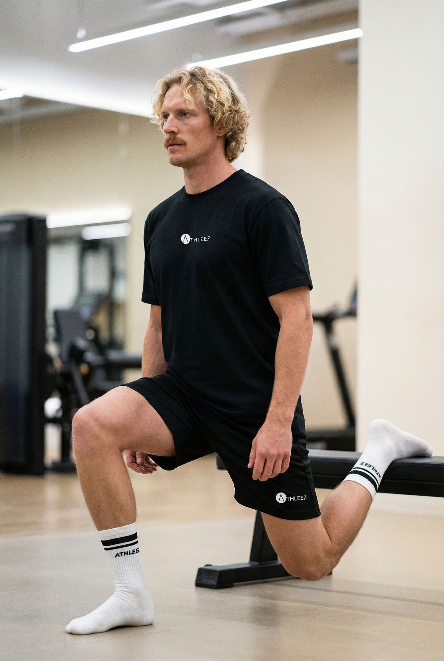 ATHLEEZ LYO.Pure SET - HIGH PERFORMANCE T-SHIRT + SHORT AUS LYOCELL