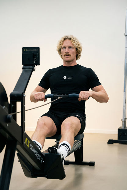 ATHLEEZ LYO.Pure SET - HIGH PERFORMANCE T-SHIRT + SHORT AUS LYOCELL