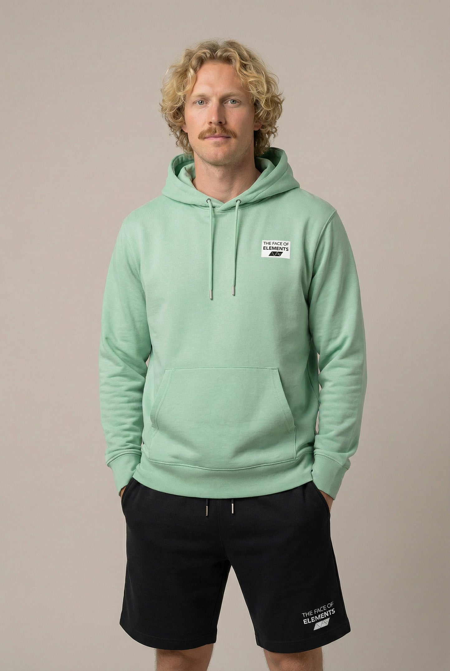 COLOR RUSH - REGULAR FIT HOODIE AUS BIO-BAUMWOLLE